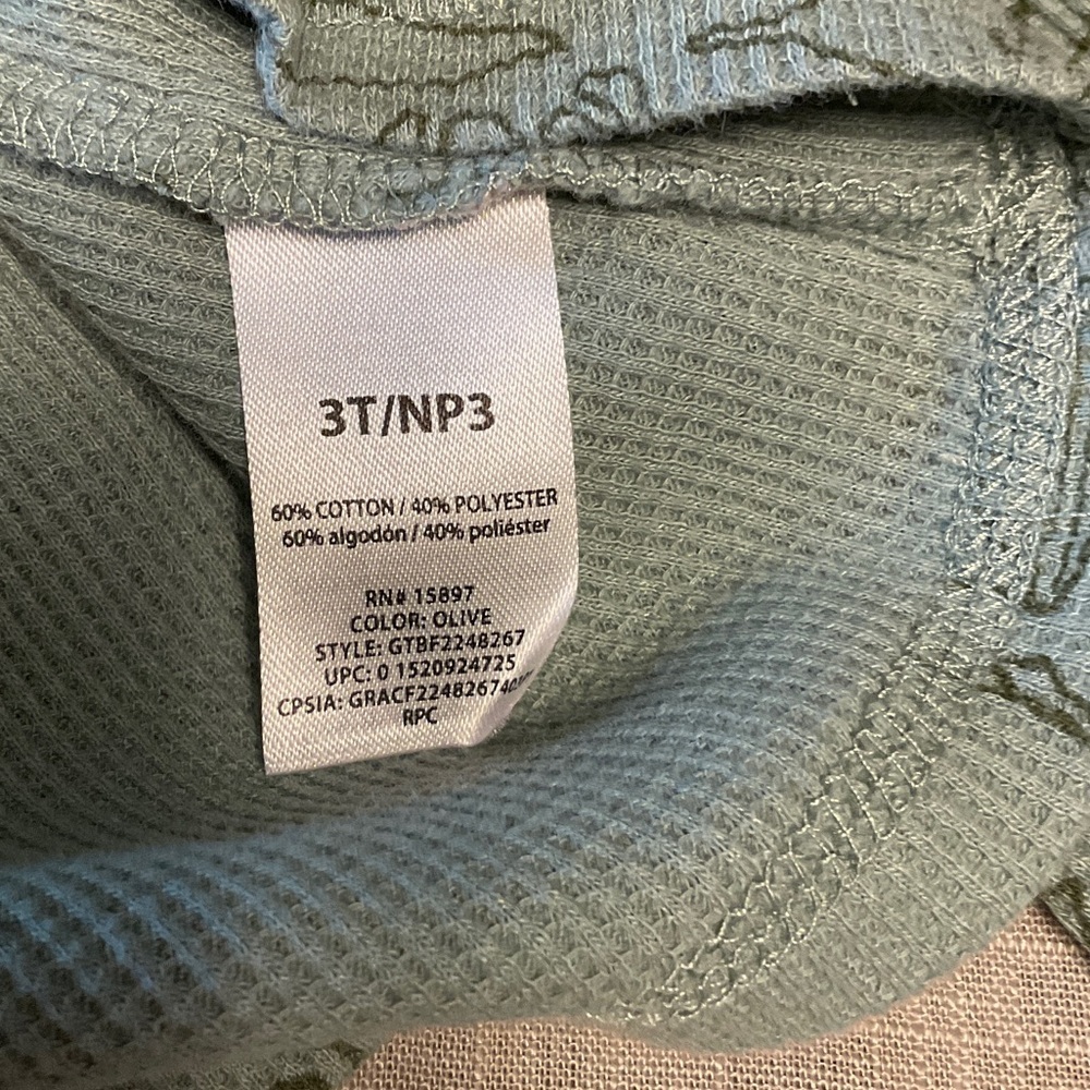 Garanimals Kids Pajama Set in Soft Green - Picture 6 of 9